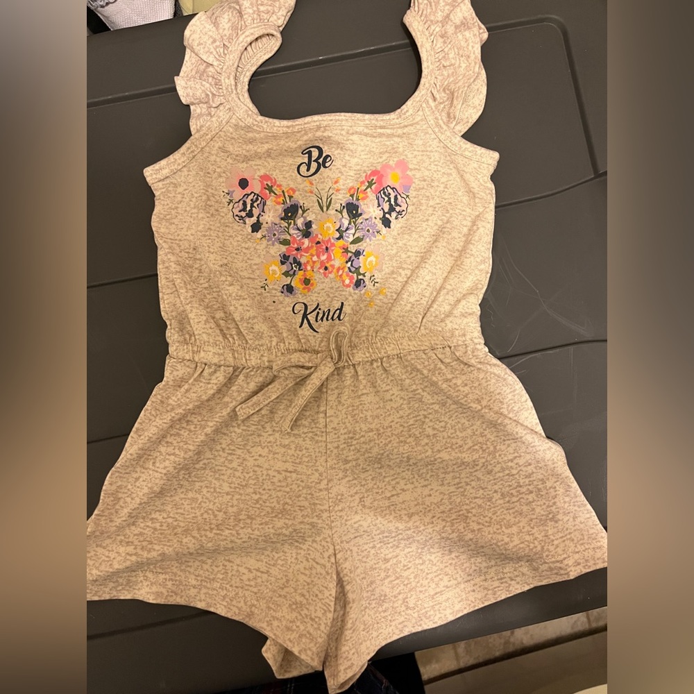 Girls 3T NWOT one piece jumper